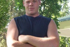 Bungling burglar arrested after running