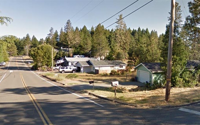 Boyfriend gets violent with his truck and his beer