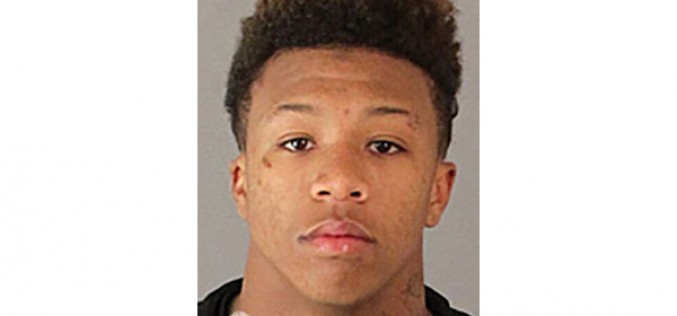 Food Delivery Driver Saves Delivery from Suspected Thieves