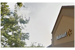 Couple Confronted for Shoplifting at Walmart, Woman Locks Herself in Bathroom