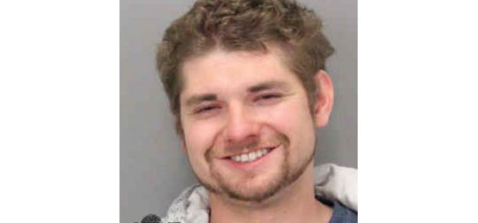 Wanted felon attacks taxi driver for free fare