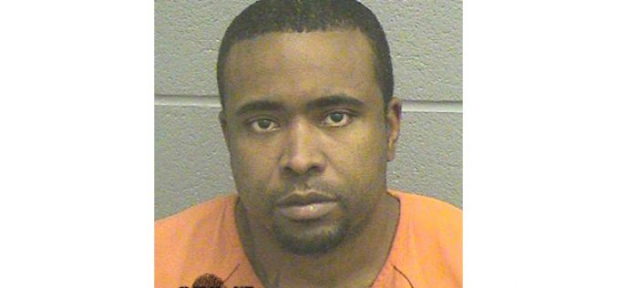 Dad Chooses Lap Dance, Leaves Baby in Sweltering Car