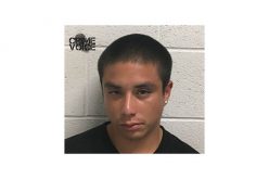 Man Assaults Store Clerk and Police Officer