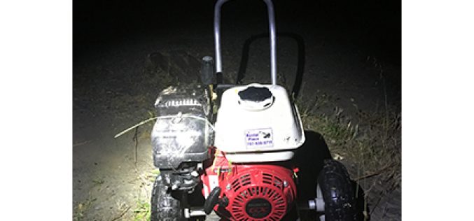 Deputy Catches Duo Stealing from The Rental Place