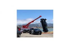 Man Faces Attempted Murder Charge for Driving Girlfriend into Bay