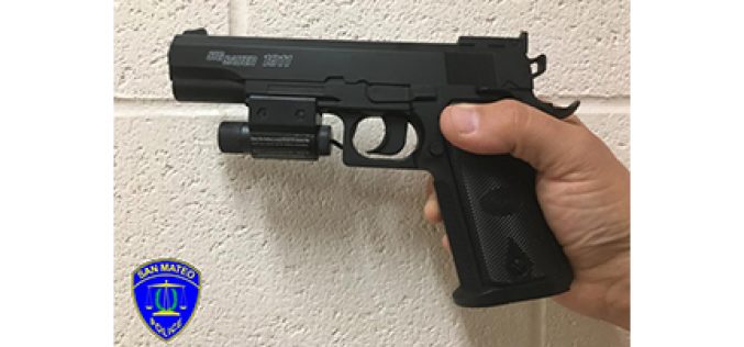 Man Brandishing Replica Handgun Quickly Arrested