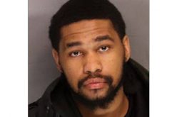 Purse snatcher doesn’t get far as 3 citizens give chase