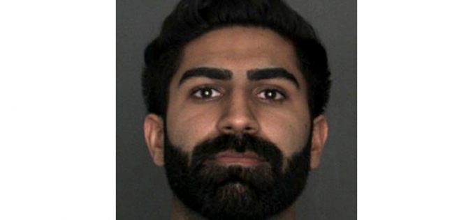 Man Impersonating Police Officer Tries to Pull Over Actual Detective