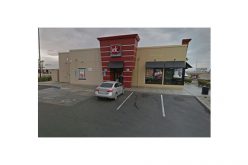 Knife-Wielding Fast Food Robber’s Hot-Footed Chase