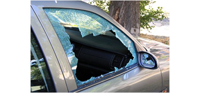 Window smasher doesn’t speak to witnesses, officers