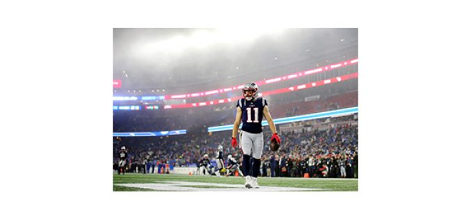 Patriots star Julian Edelman arrested and accused of vandalism in Beverly Hills