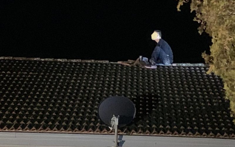 Man arrested after New Year’s Day rooftop standoff