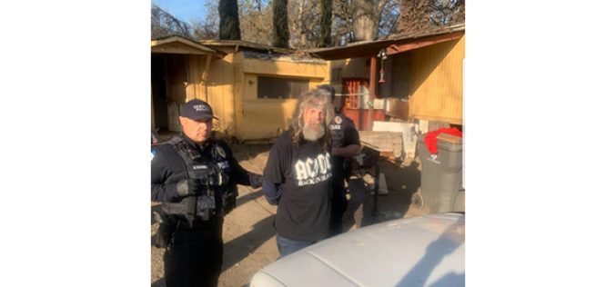 Felon at large spotted and arrested