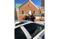 DUI driver hits railing, building, runs away