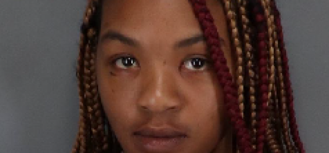 Four in a car with three handguns