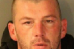 Witnesses help police locate and arrest man for kidnapping, battery