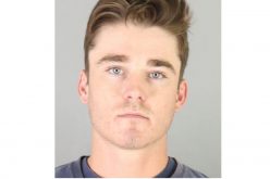 Man steals jewelry from residence