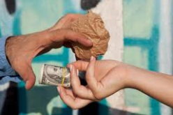 Car passenger nabbed as a drug dealer