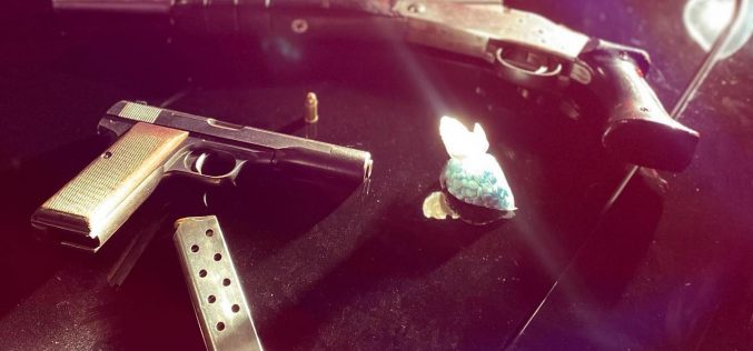 Salinas Police and K-9 Officer arrest man allegedly caught with sawed-off shotgun