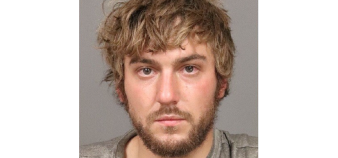 Homeless man arrested after allegedly stabbing other homeless man in the neck