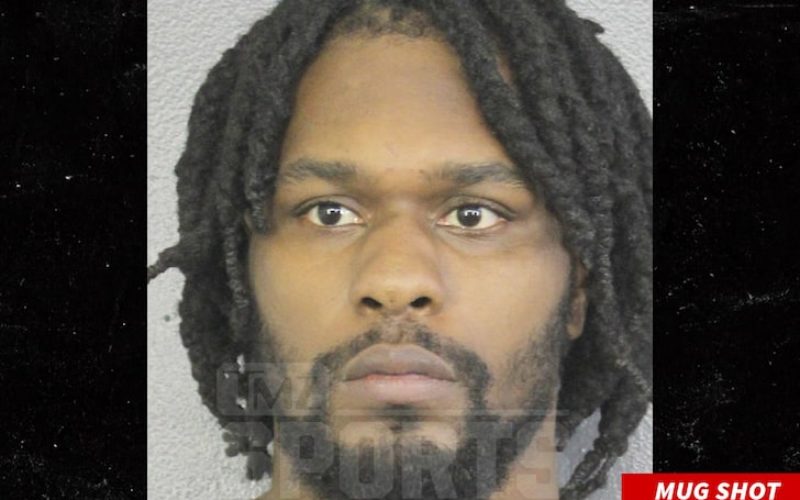 NFL’S MALIK MCDOWELL NAKED ARREST CAUGHT ON VIDEO