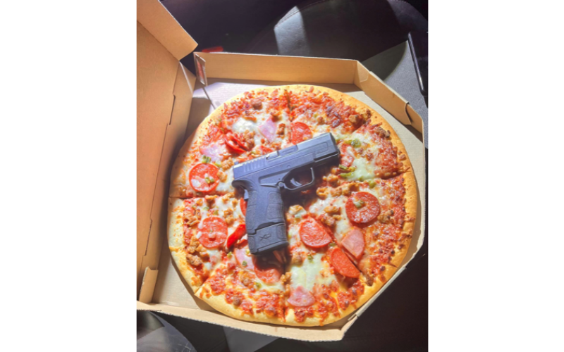 Deputies Reportedly Find Loaded Gun in Pizza Box During Traffic Stop