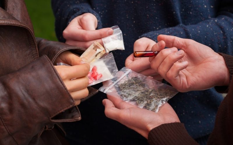 Brothers Busted for Drug Deliveries