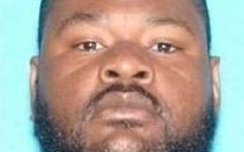 Man Allegedly Steals Credit Cards from School Teachers