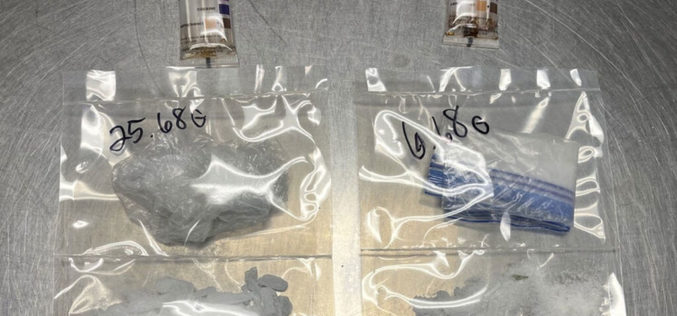 Suspects Arrested for Possession of Methamphetamine Packaged for Sale